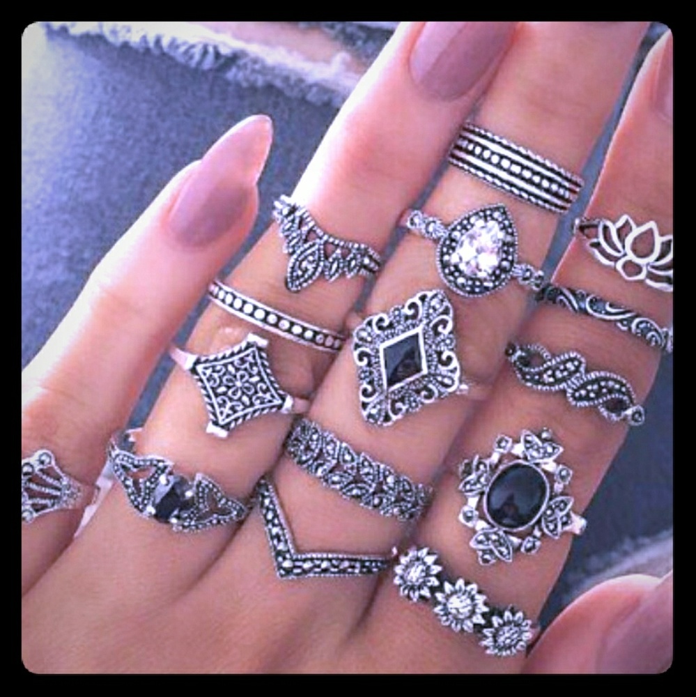 Pre-Order Ring set